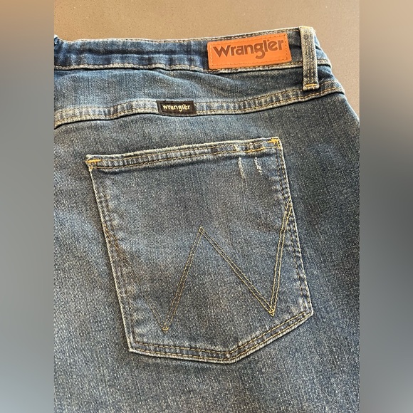 Wrangler High Rise Bold Bootcut Jeans 33x32 Size 16 Western Cowgirl Rodeo NWT - Picture 5 of 7